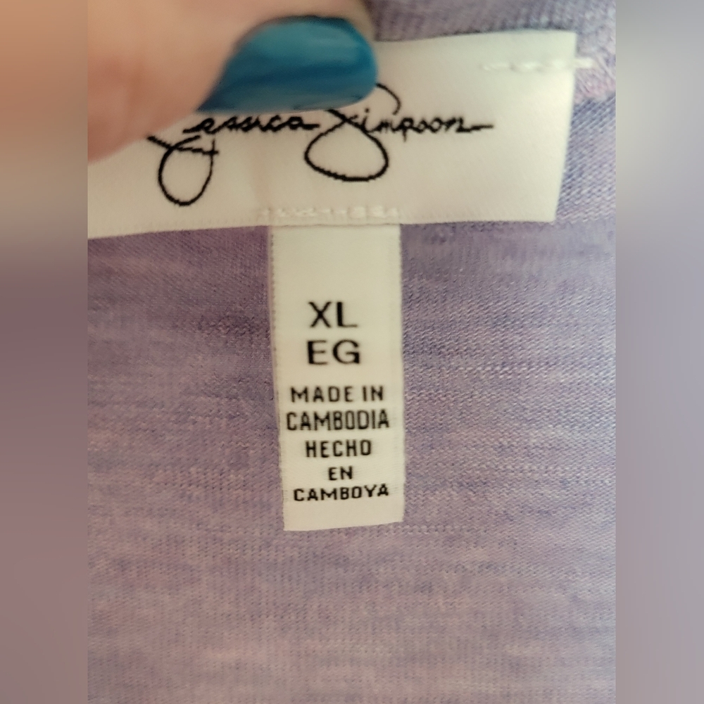 Jessica Simpson V- Neck Tee Shirt Size XL - Picture 5 of 7